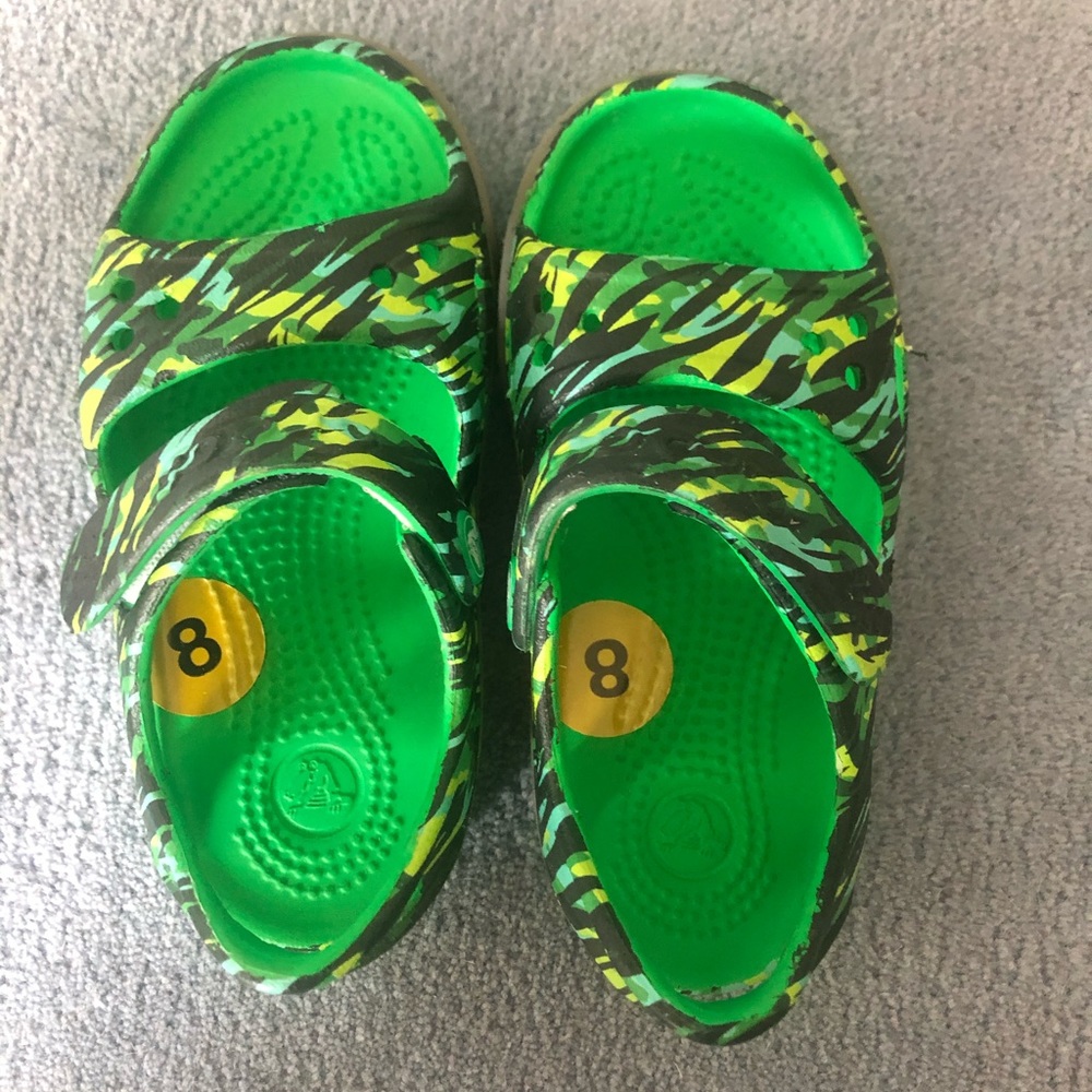 Crocs boy sandals